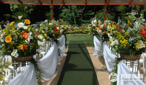 死者是先销户还是先取丧葬费?