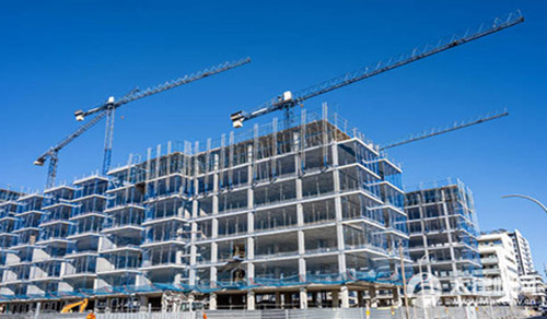 雇佣未满十八岁的员工犯法吗？