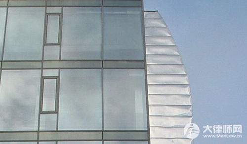 夫妻一方受赠房产归谁所有？