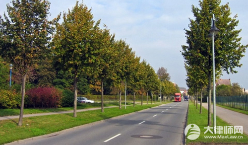 2024年驾驶机动车超载会受到什么处罚？