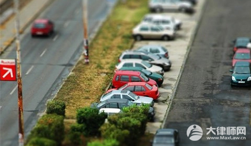 2024年开车闯红灯致人死亡怎么判？