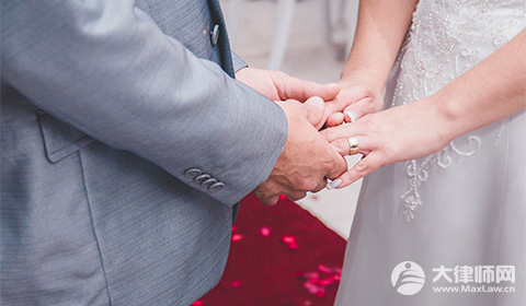 手机短信内容能不能做为出轨离婚证据?