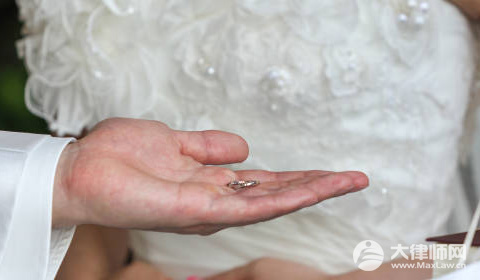 不让碰的老婆离婚怎么处理