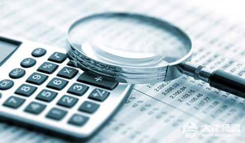 1万一个月扣多少个税