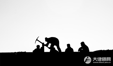 人社部2025年养老金上调方案的全文解读