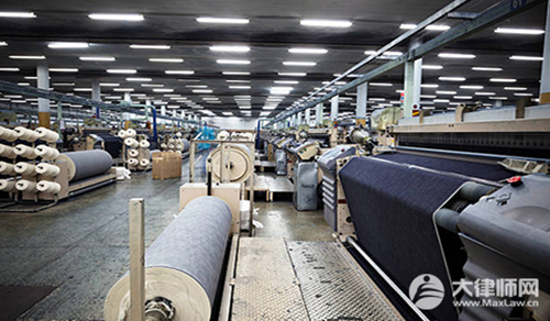 学徒与用人单位之间是否存在劳动关系？