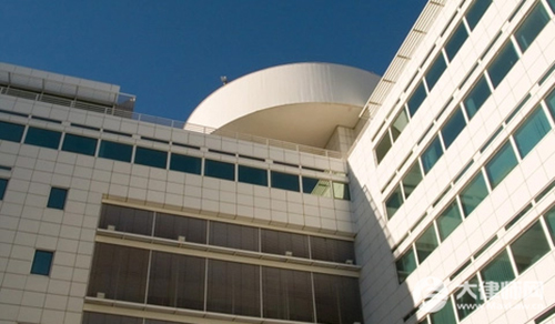 一房两卖最后房子归谁所有？