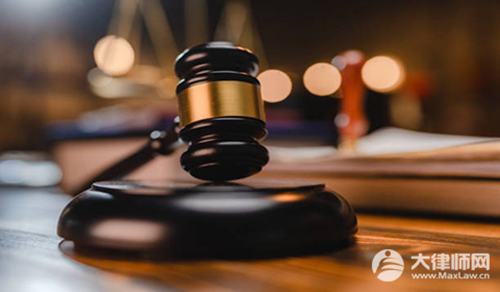 乘客在飞机上吸电子烟是否违法?