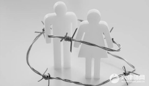 夫妻一方出轨要离婚2025年法律是怎么判的?