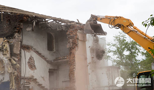 城市拆迁补偿按户口还是人头?