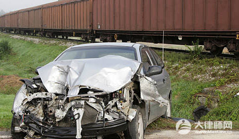 2025交通事故车辆报废赔偿标准是多少?