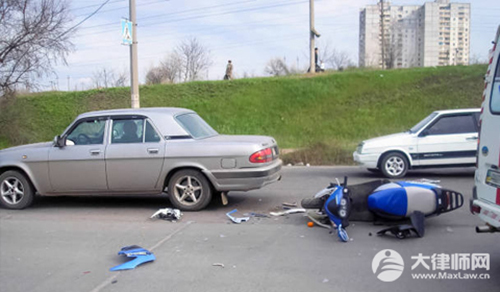 七旬老人醉驾老头乐逆行占道该如何处罚？