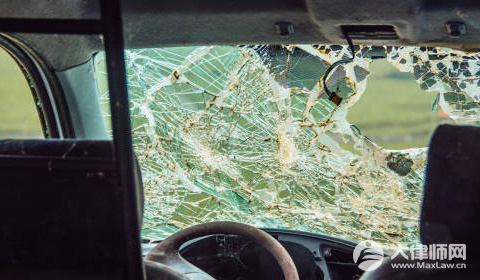 法律规定冰雹砸车保险赔不赔?