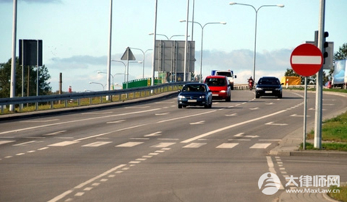 吊销驾驶证继续开车怎么处罚?