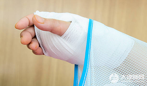 没有达到工伤等级的怎么赔偿?