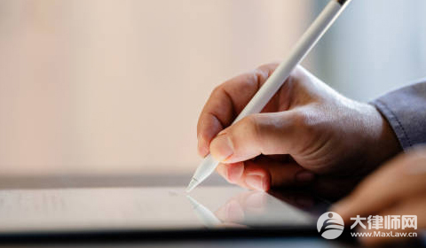 有认知障碍的七旬老人被拉去跨省买房,被拒退改怎么处理？