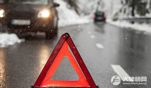 左转红灯可以掉头吗?