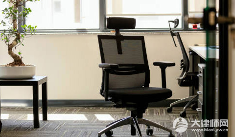 单位不交公积金违法吗?