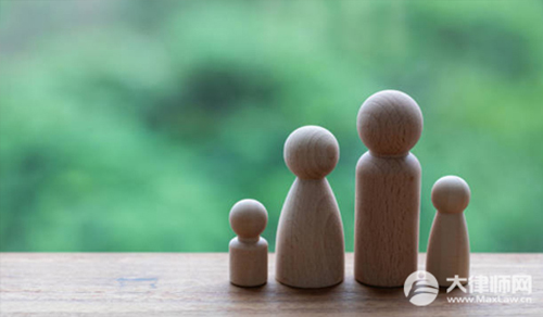 新生儿籍贯必须随父亲吗?