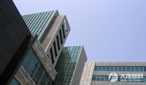 鸣笛几秒以上才算违法鸣笛?