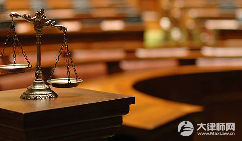 养猪场少了20头猪发现多支锋利箭头,用无人机射杀猪构成犯罪吗？