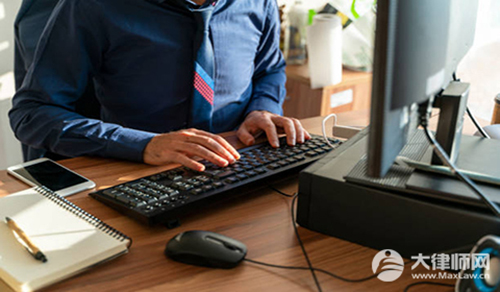 陪产假包括双休日和节假日吗?