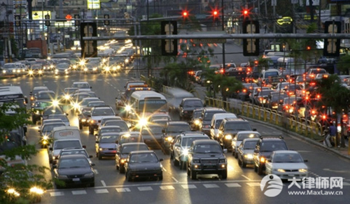 道路逆行怎么扣分和罚款2025最新规定