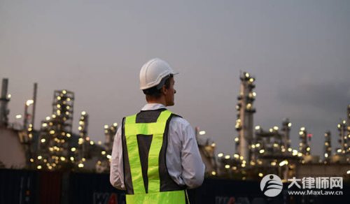 公司罚款500可以投诉吗?