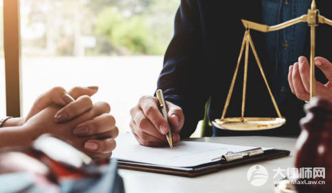 公司无财产偿债,股东是否担责？