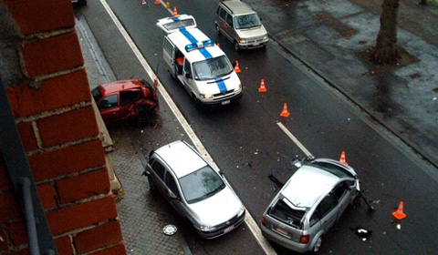 交通事故赔偿民事起诉状2025怎么写