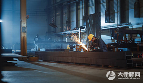 辞职后工资要下个月结怎么办