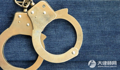 菜花蛇能吃吗违法吗?