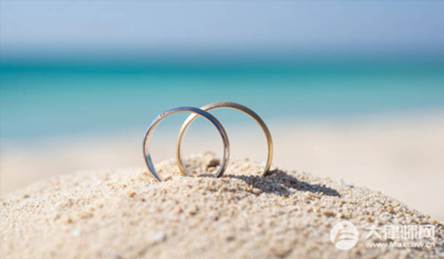 男方婚内出轨离婚怎么赔偿女方?