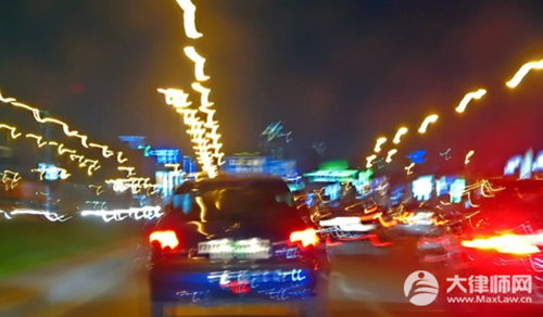 超车的时候被后车撞到了谁的责任?