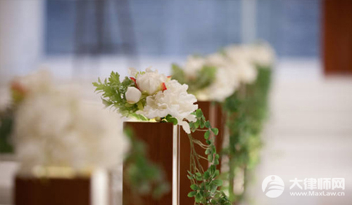 父亲不在了母亲活着房产如何继承?