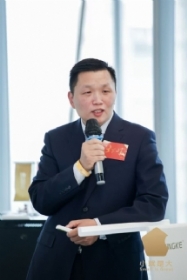 李学峰照片5