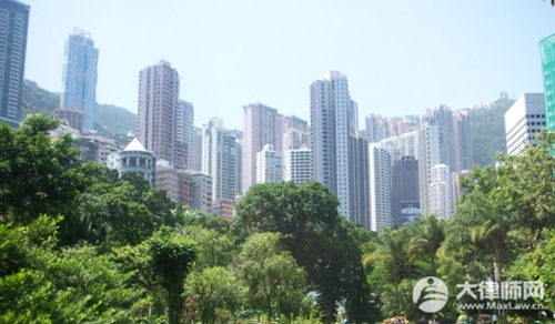 小区砍树违法吗