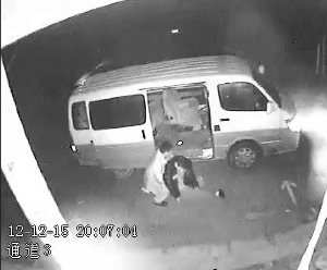7人狂饮4斤酒 官员答谢宴驾校校长喝酒死