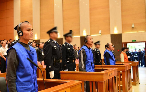 昆明火车站严重暴恐案二审当庭宣判 维持一审判决