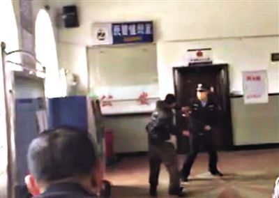 庆安枪案引发当地集中举报 记者涌入县城
