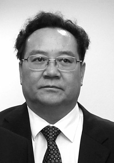 双百院长房产或涉集资房 女儿在药企吃空饷