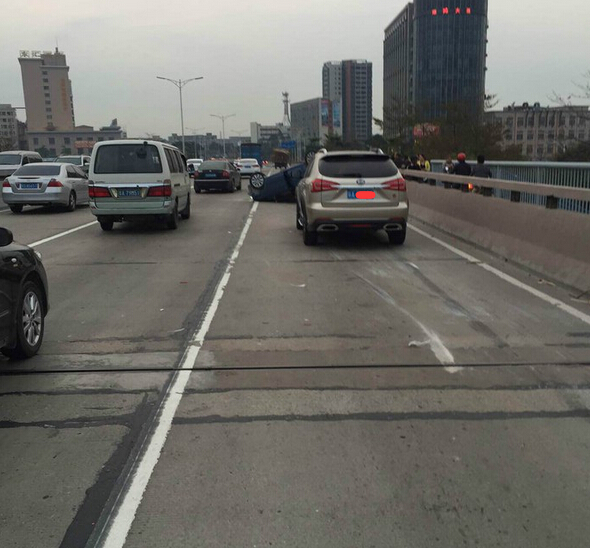 大众比亚迪上演现实版速度与激情