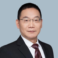 余建阳-北京土地使用权转让律师照片展示