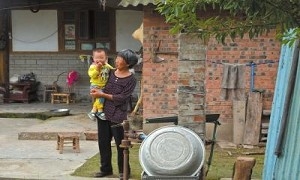 男女婚外情生子后“送子”未成功 标价贩卖获刑