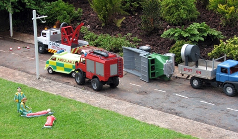 不避让消防车扣几分罚款多少?