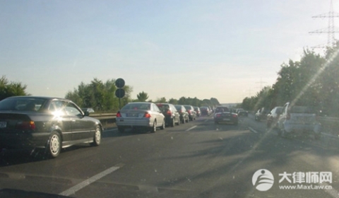 高速公路掉头扣几分罚款多少?