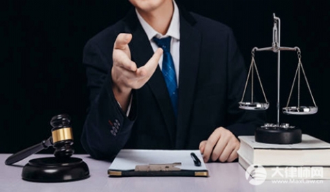 找律师一般需要先交钱才能打官司吗?