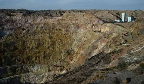 白银案嫌犯亲述作案细节:杀完8岁女孩很渴 喝了整杯水