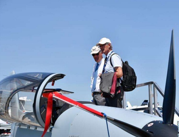 巴黎航盛大展开幕：全球航空市场未来20年需要4万多架飞机