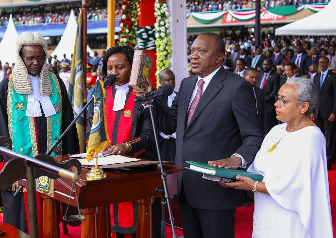 肯尼亚总统宣誓就职引发骚乱 一7岁男童被流弹击中身亡（图）